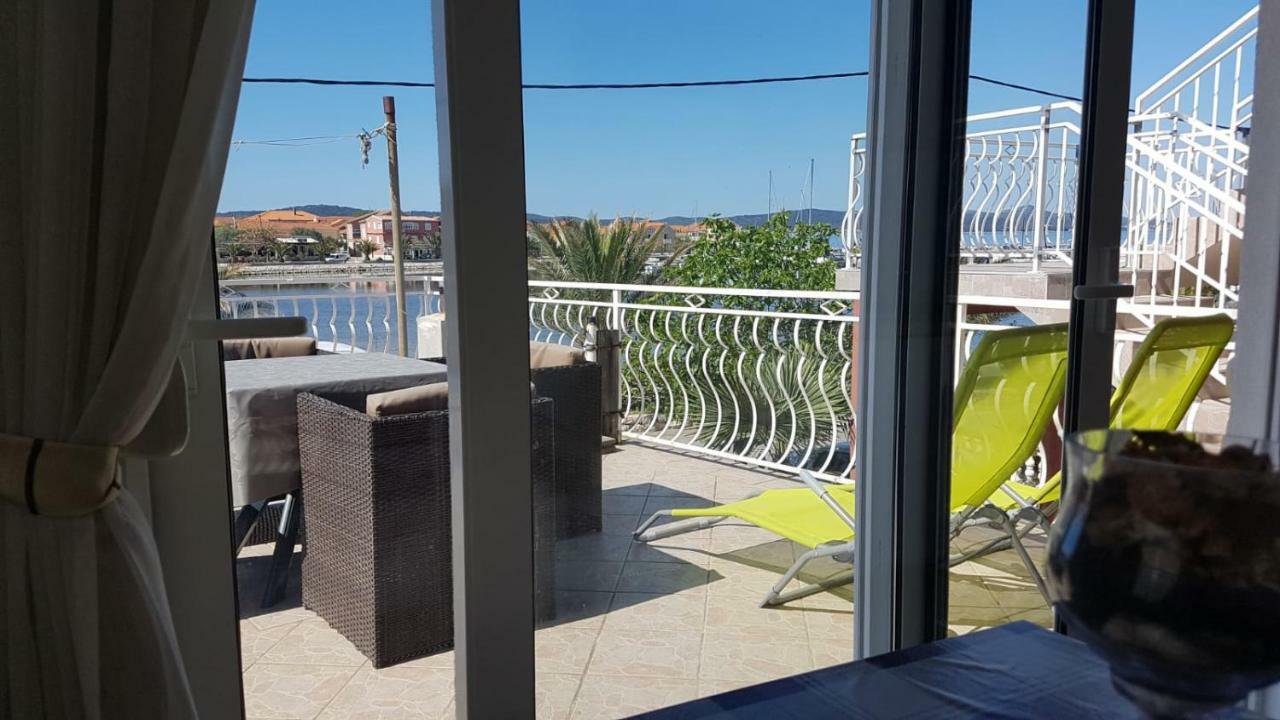 Apartments Roko Kolinda Bibinje Exteriör bild