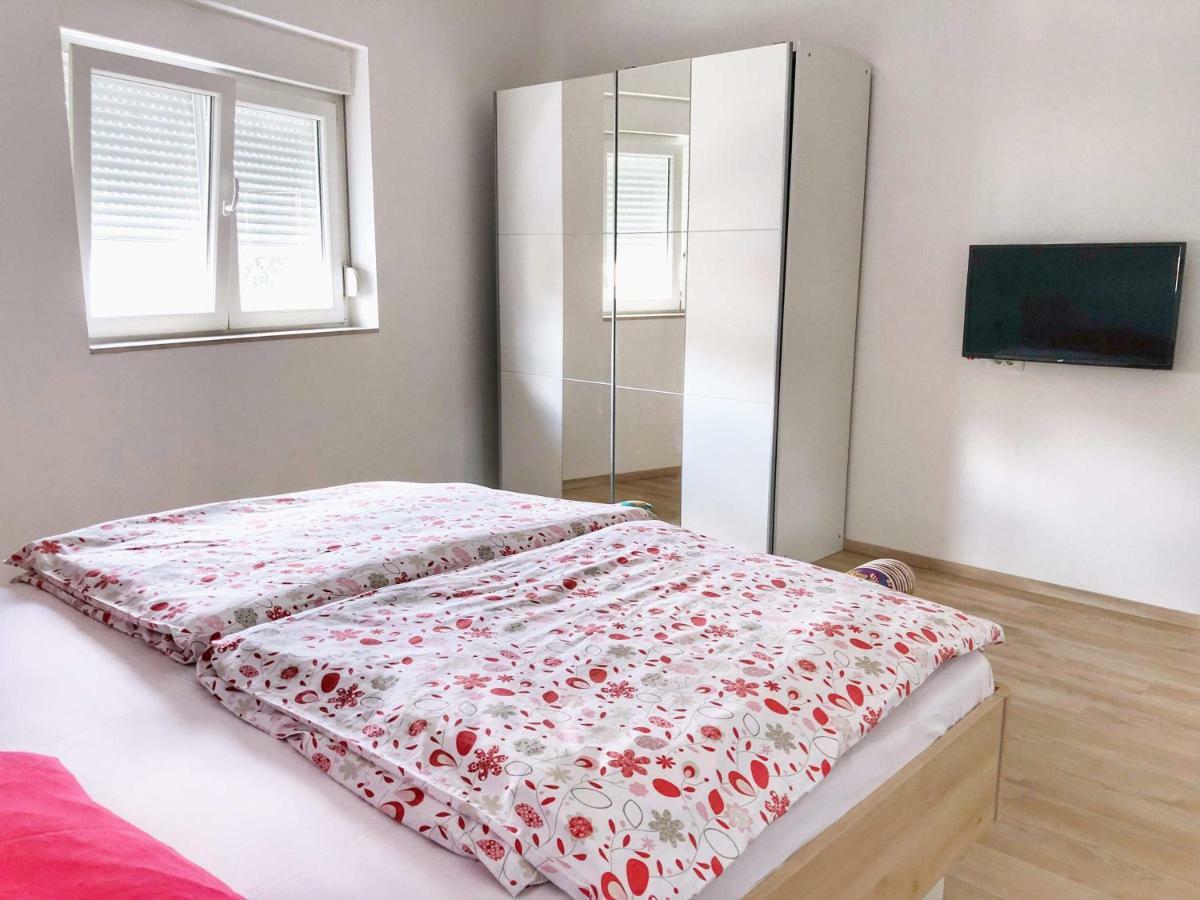 Apartments Roko Kolinda Bibinje Exteriör bild